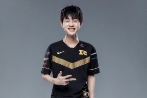 爱游戏-Uzi新星回归赛场表现惊艳，勇士未来可期！的简单介绍