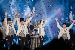 爱游戏体育-Faker新星绝杀表现惊艳，FPX未来可期！的简单介绍